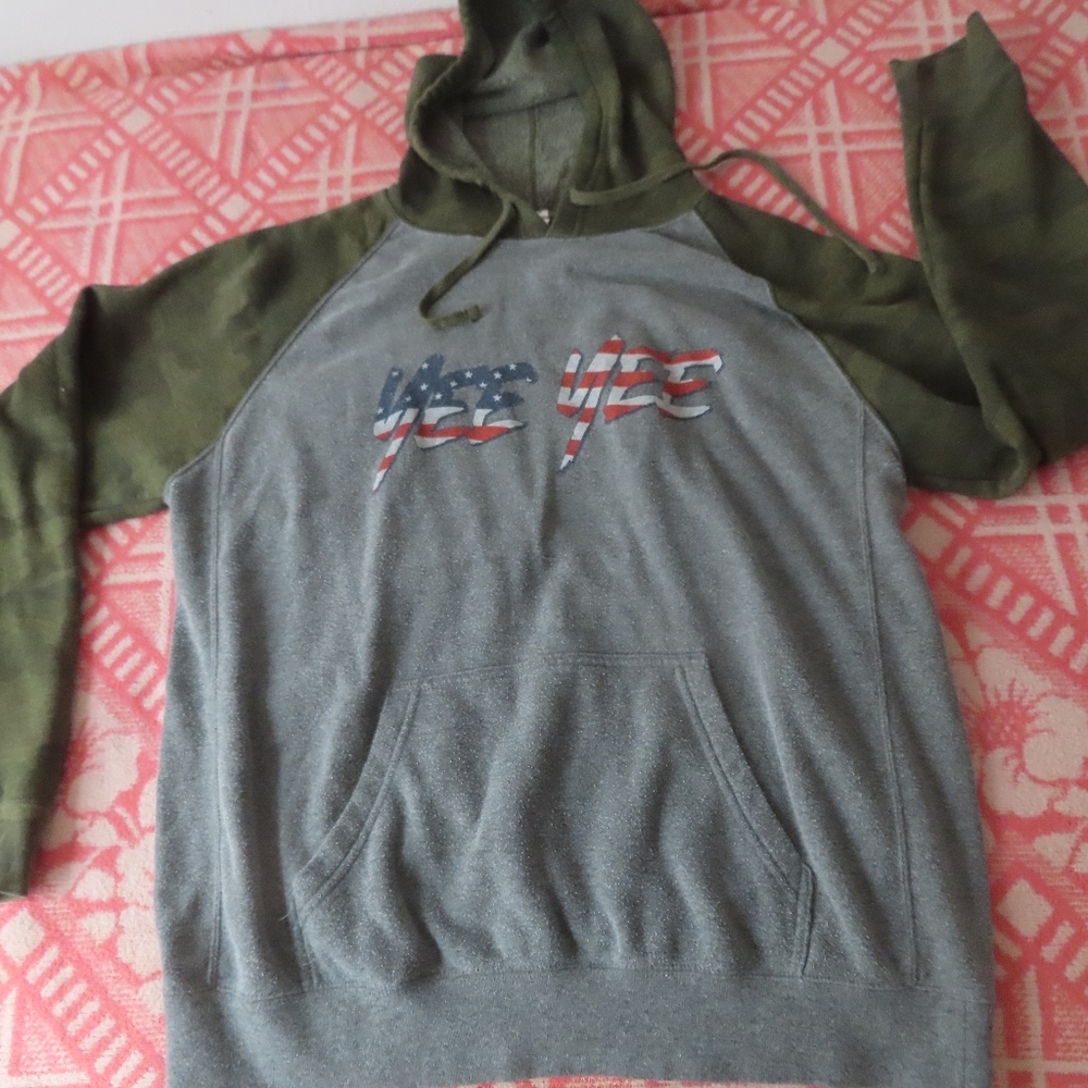 Yee Yee Camo grey USA Granger Smith Earl Dibbles Hoodie Sweatshirt Mens XL